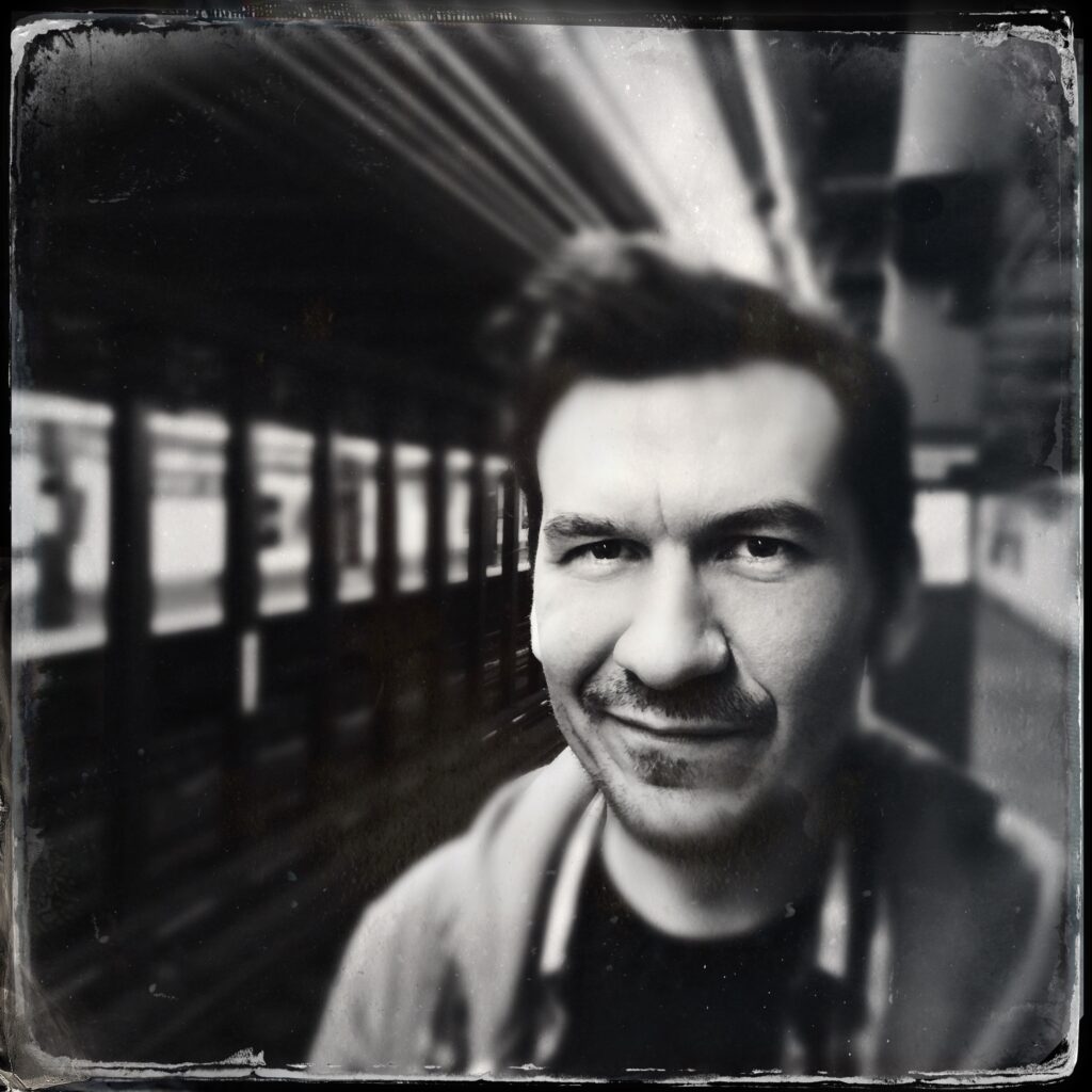 Photograph of Patrick Rafferty by Dan Gottesman